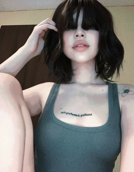 Naakte gelekte OnlyFans-foto van Daisyrot