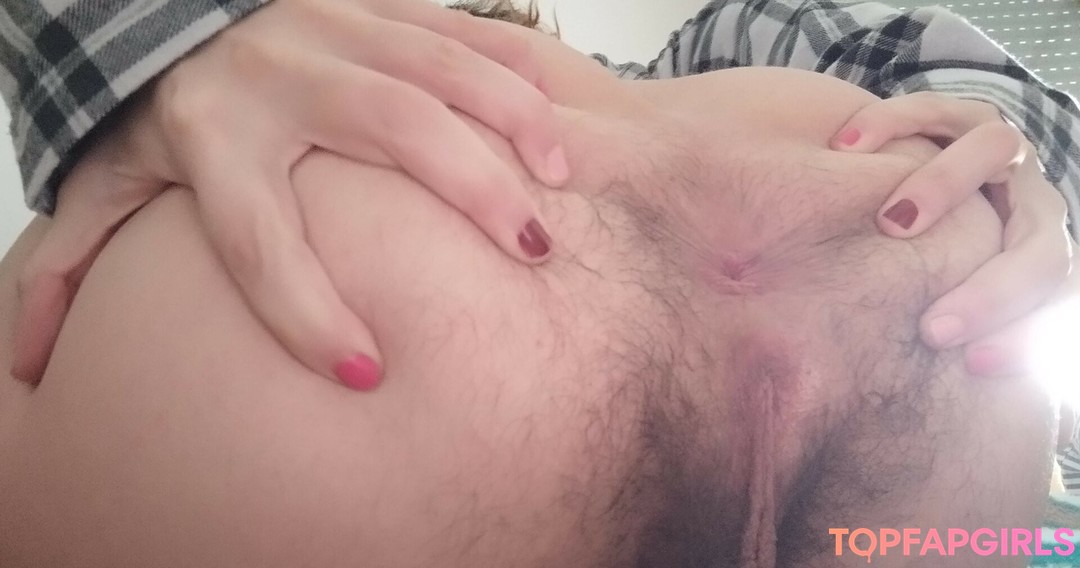 Naakte gelekte OnlyFans-foto van Hairy Women #1069