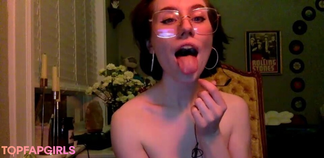 Naakte gelekte OnlyFans-foto van Hairy Women #1400