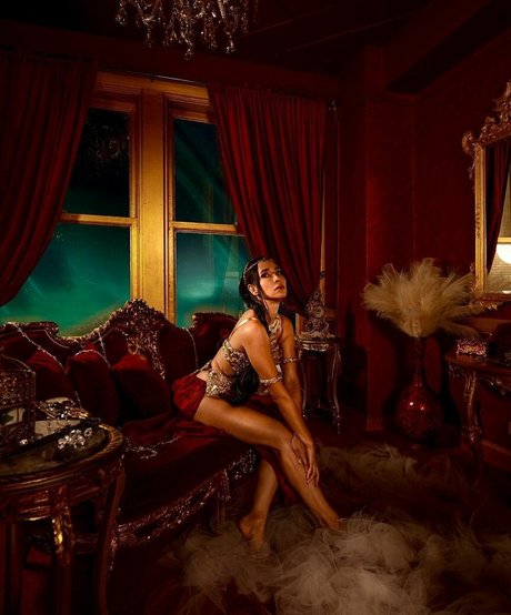 Naakte gelekte OnlyFans-foto van Milynn Sarley