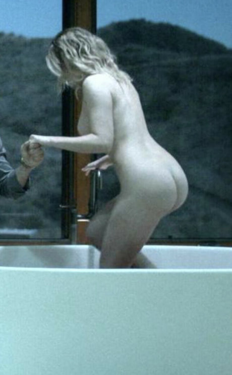 Naakte gelekte OnlyFans-foto van Sarah Bolger
