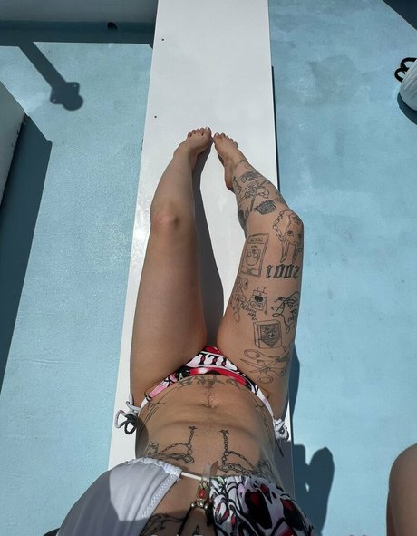 Naakte gelekte OnlyFans-foto van More00grey
