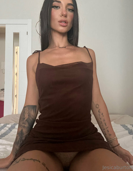 Naakte gelekte OnlyFans-foto van Jesicaburton