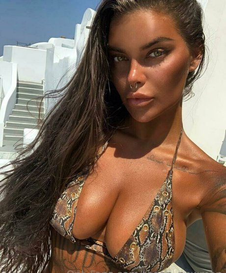 Naakte gelekte OnlyFans-foto van Teganman