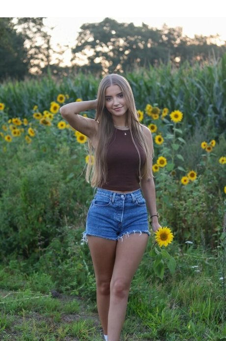 Naakte gelekte OnlyFans-foto van Ichbinanny