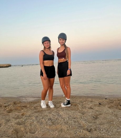 Naakte gelekte OnlyFans-foto van Ichbinanny