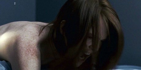 Naakte gelekte OnlyFans-foto van Julianne Moore