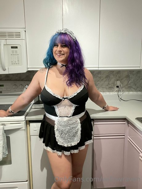Naakte gelekte OnlyFans-foto van Willow Raven