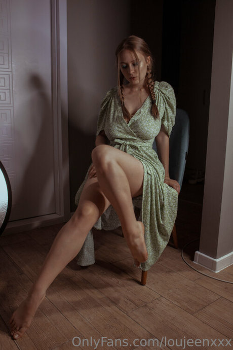 Naakte gelekte OnlyFans-foto van Loujeenxxx
