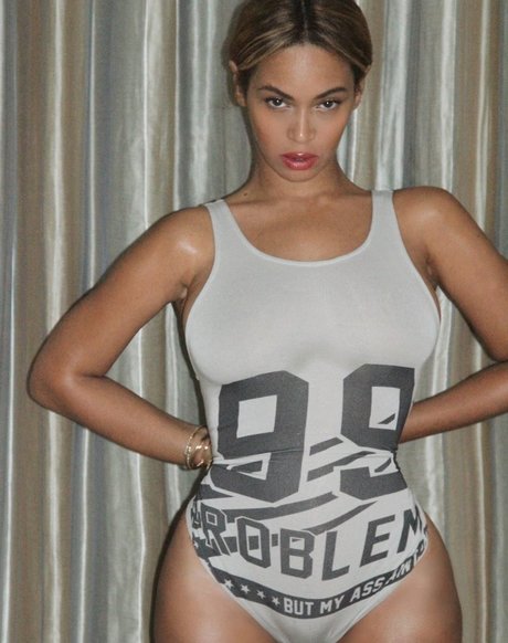 Naakte gelekte OnlyFans-foto van Beyonce