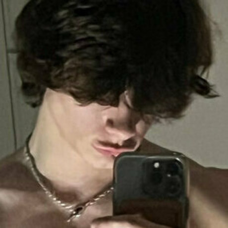 Naakte gelekte OnlyFans-foto van Nateshreds