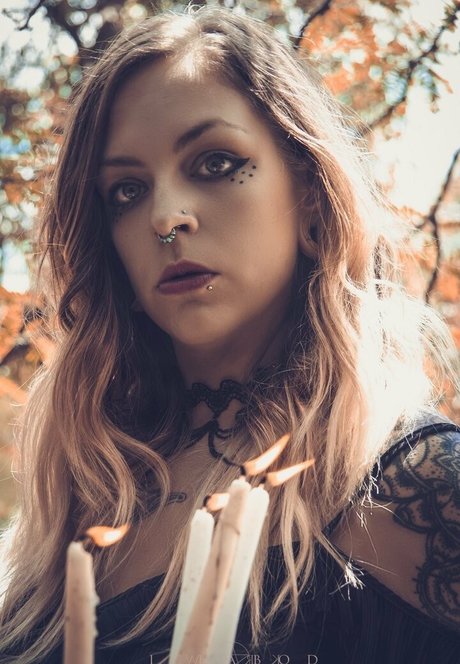 Inkedshyvixen
