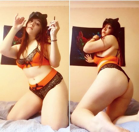 Naakte gelekte OnlyFans-foto van Caritomandarina