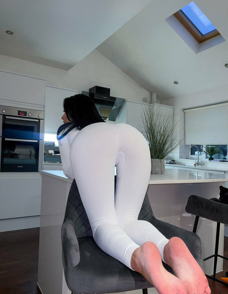 Naakte gelekte OnlyFans-foto van Amber Honeras