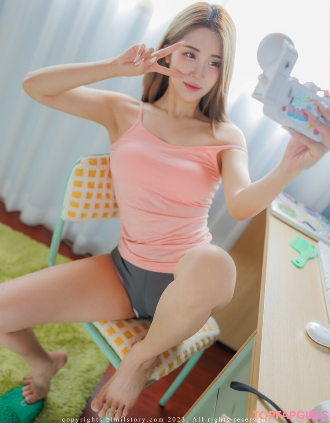 Naakte gelekte OnlyFans-foto van Girlcrushfancam #1039