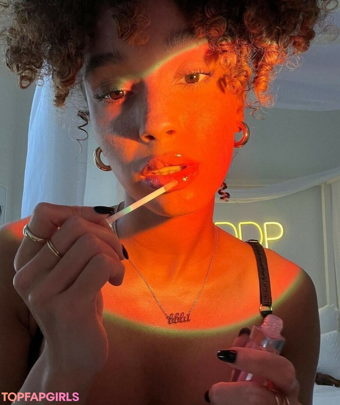 Naakte gelekte OnlyFans-foto van Tazsangelsuncensored #46 Naakte gelekte OnlyFans-foto van Tazsangelsuncensored #46