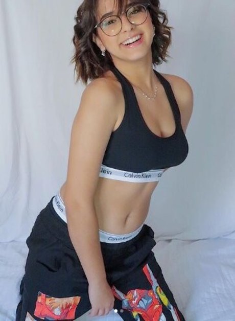 Naakte gelekte OnlyFans-foto van Bibivitona