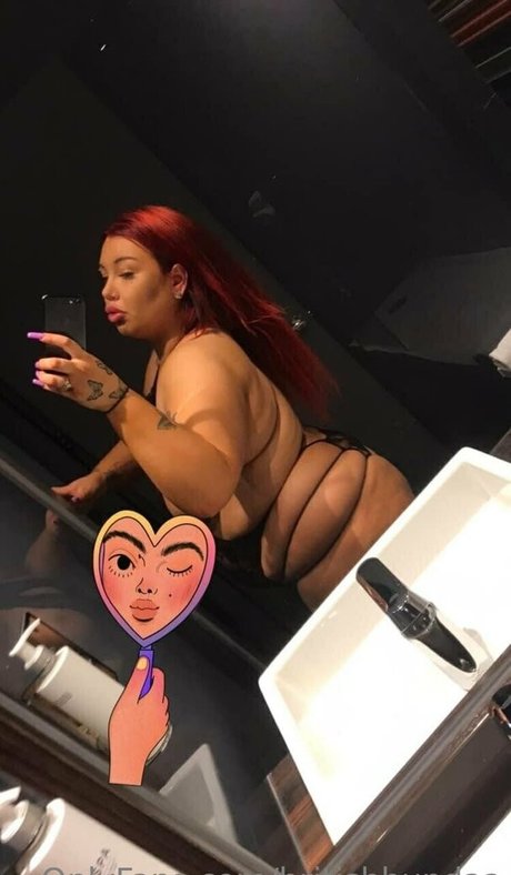 Naakte gelekte OnlyFans-foto van Britishbundaa