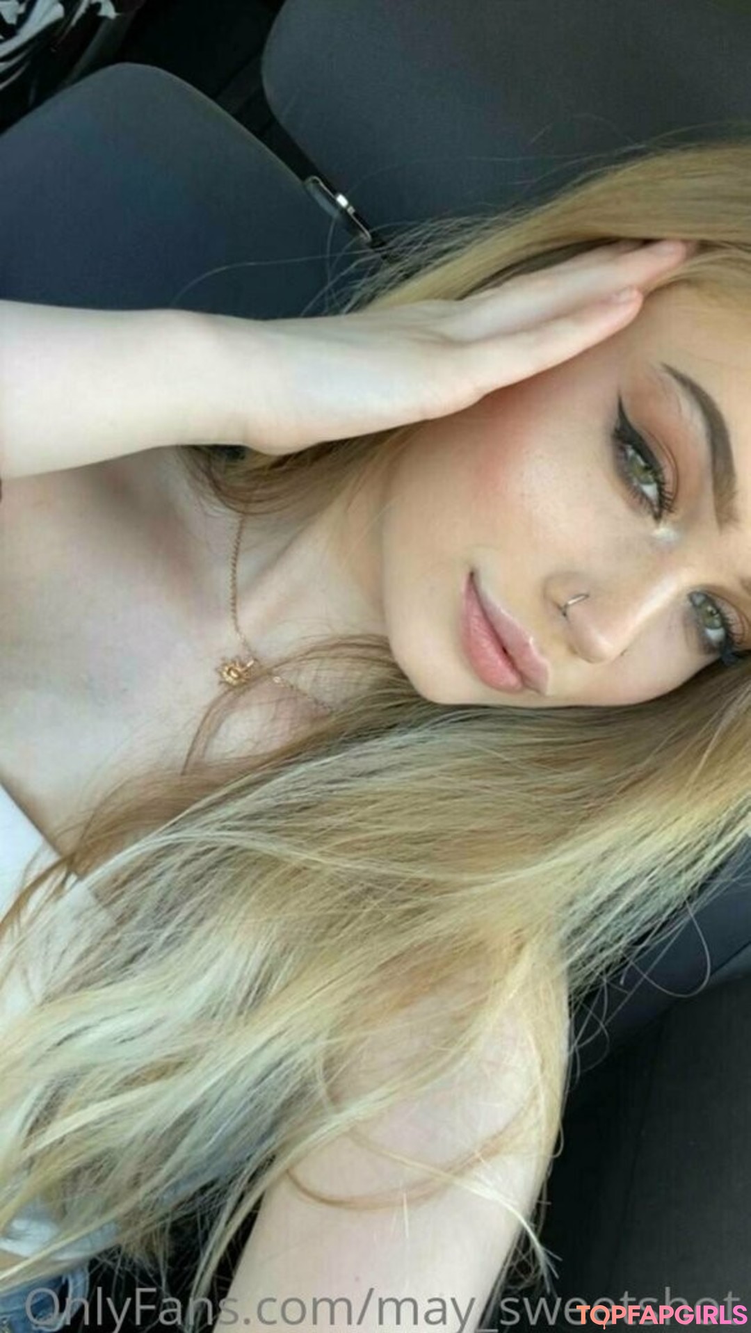 Naakte gelekte OnlyFans-foto van Maysweetshot #1074