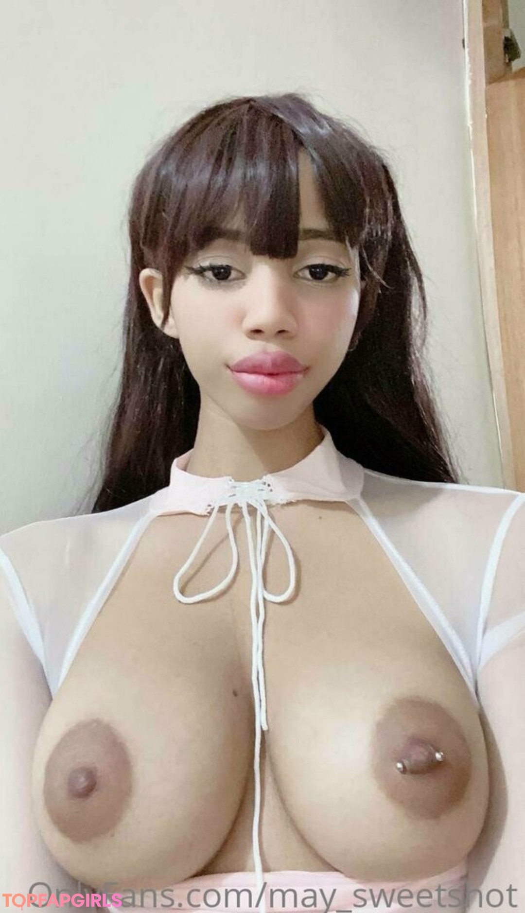 Naakte gelekte OnlyFans-foto van Maysweetshot #1242
