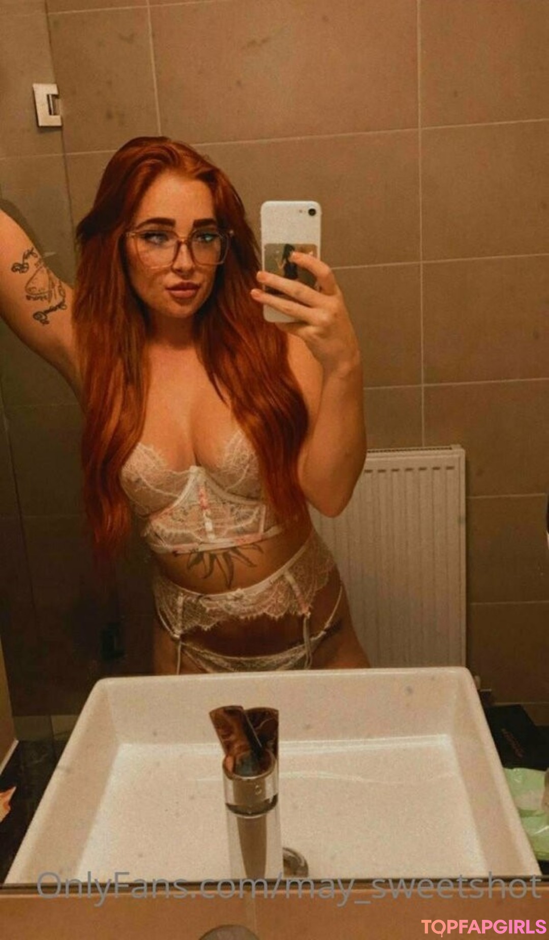 Naakte gelekte OnlyFans-foto van Maysweetshot #1567