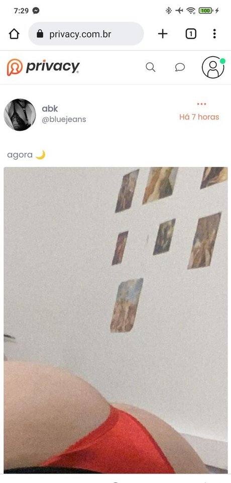 Naakte gelekte OnlyFans-foto van Petropolis