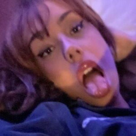 Naakte gelekte OnlyFans-foto van Vixen11111