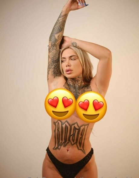Christina Savoyy