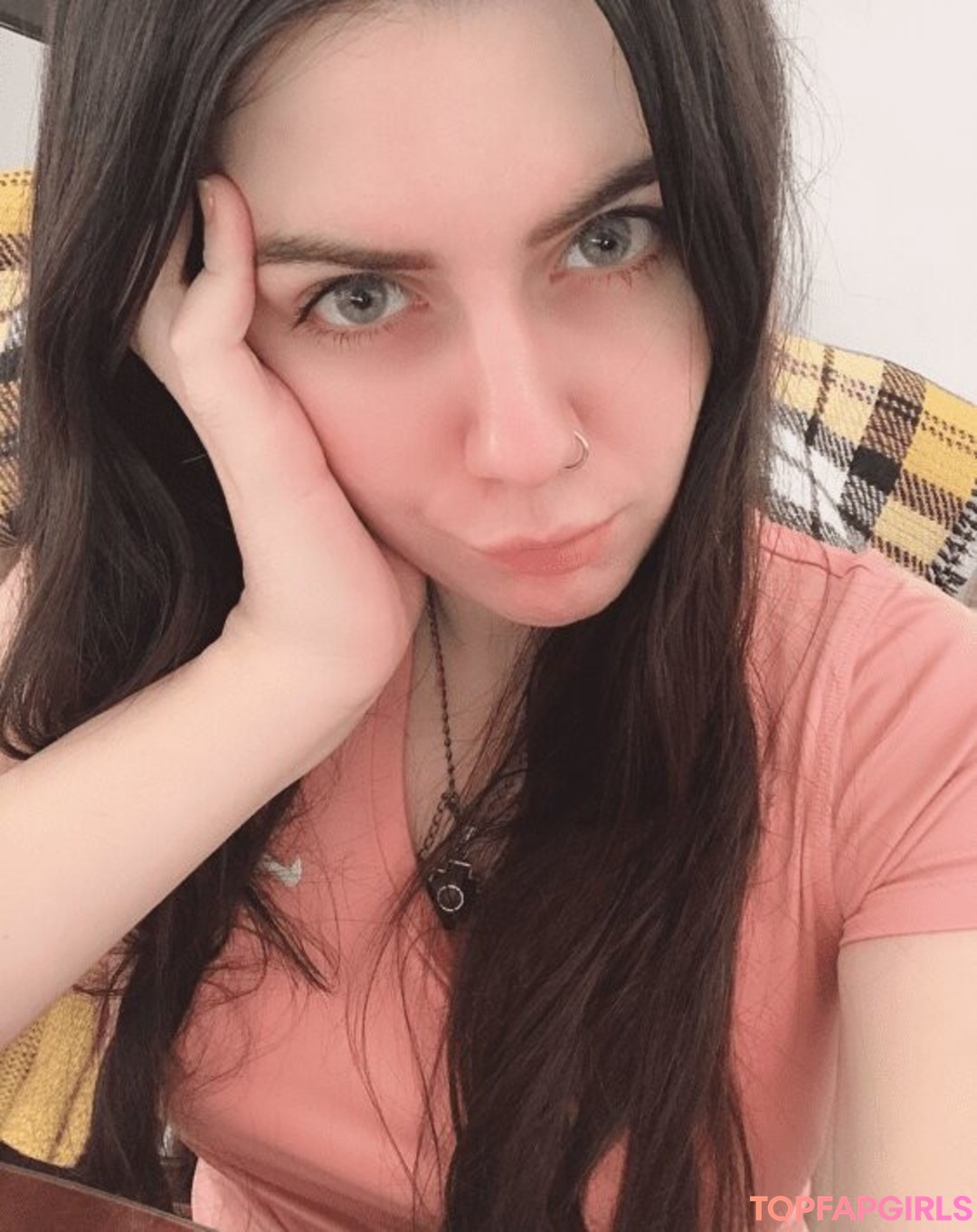 Naakte gelekte OnlyFans-foto van Magui Sunshine #1072