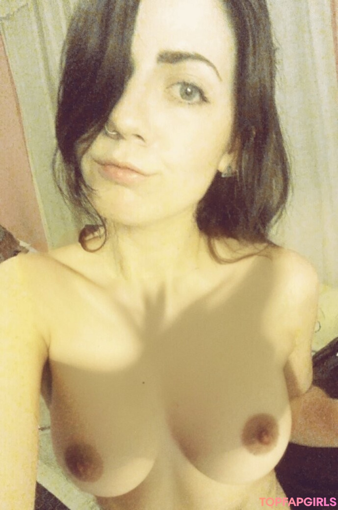Naakte gelekte OnlyFans-foto van Magui Sunshine #1458