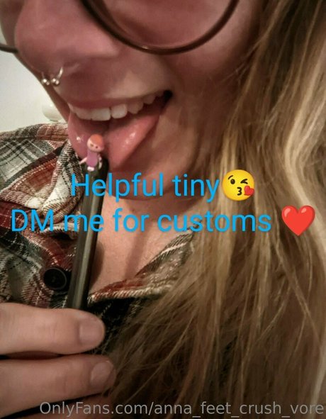 Anna_feet_crush_vore