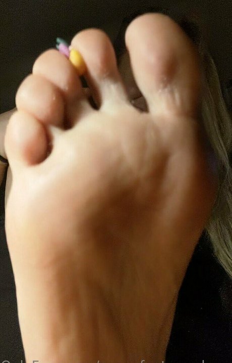 Naakte gelekte OnlyFans-foto van Annafeetcrushvore