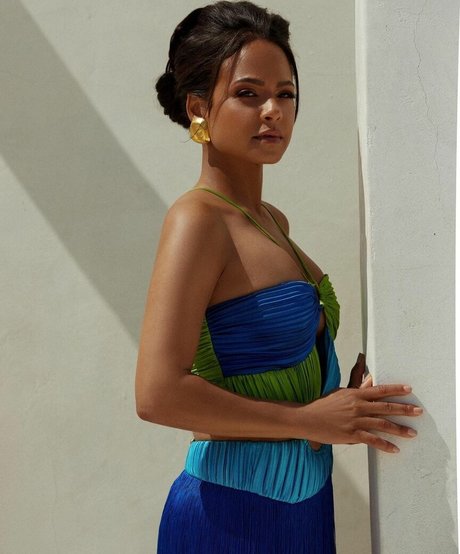 Naakte gelekte OnlyFans-foto van Christina Milian