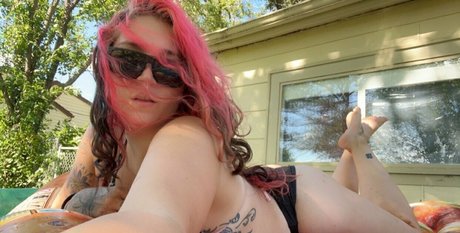 Naakte gelekte OnlyFans-foto van Star42lena0free