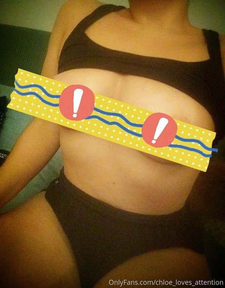 Naakte gelekte OnlyFans-foto van Chloelovesattention