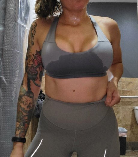 Naakte gelekte OnlyFans-foto van Katerina
