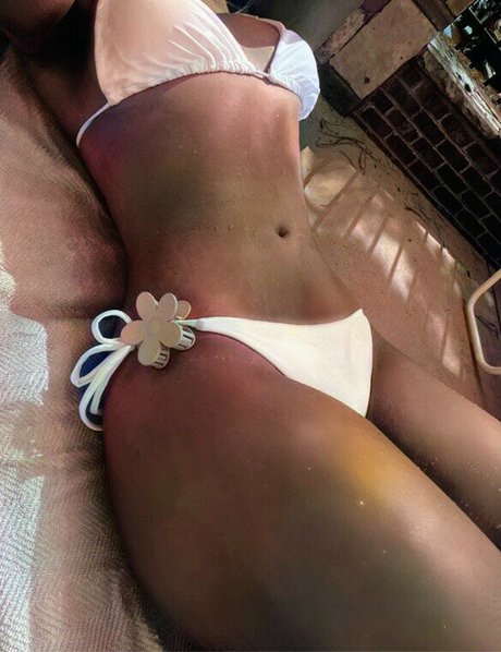 Naakte gelekte OnlyFans-foto van Itsrockie