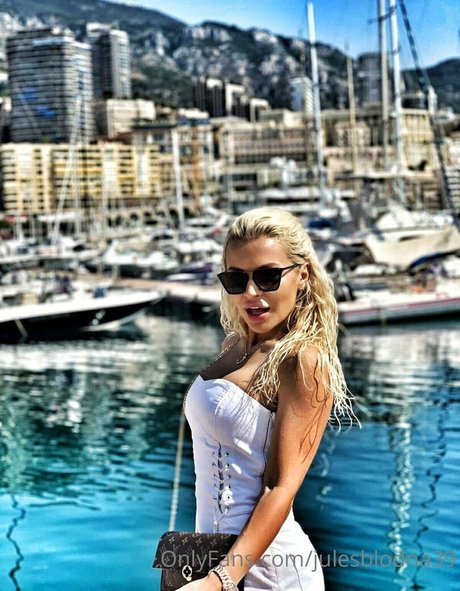 Naakte gelekte OnlyFans-foto van Julesblodna39