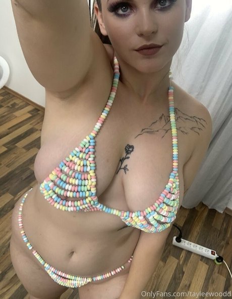 Naakte gelekte OnlyFans-foto van Taylee Wood