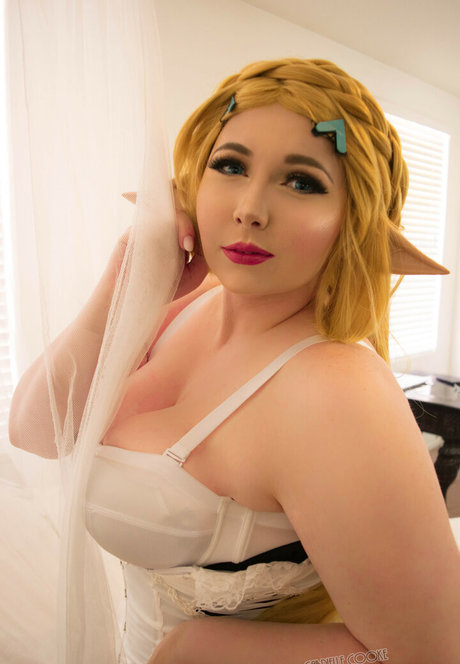 Naakte gelekte OnlyFans-foto van Gabrielle Cooke