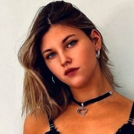Naakte gelekte OnlyFans-foto van Sophia Ramos