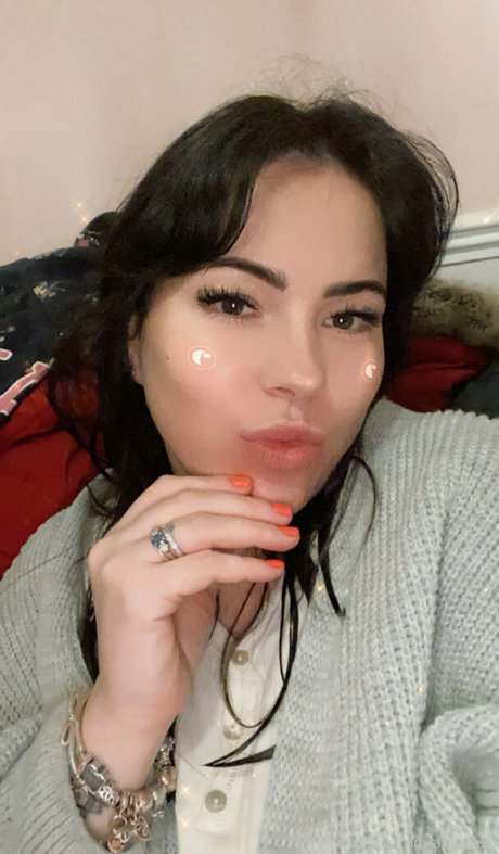Naakte gelekte OnlyFans-foto van Aldana30