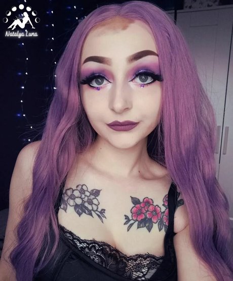 Naakte gelekte OnlyFans-foto van Angelbbynatalya