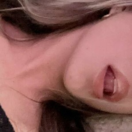 Naakte gelekte OnlyFans-foto van Janecastillogom