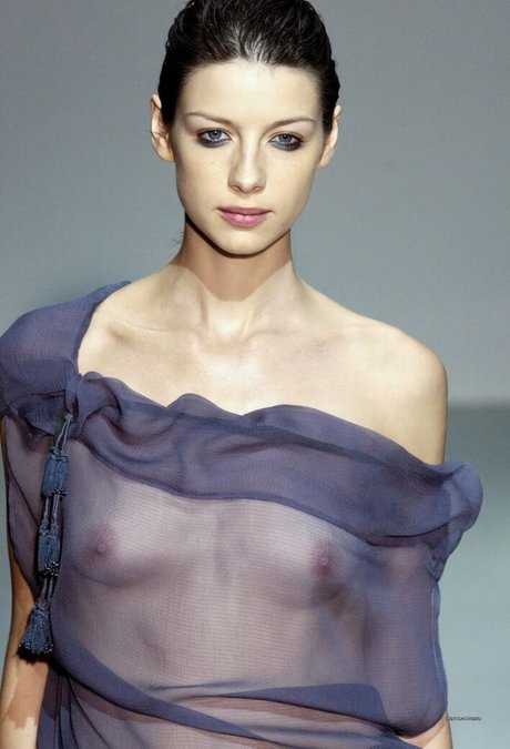 Naakte gelekte OnlyFans-foto van Caitriona Balfe