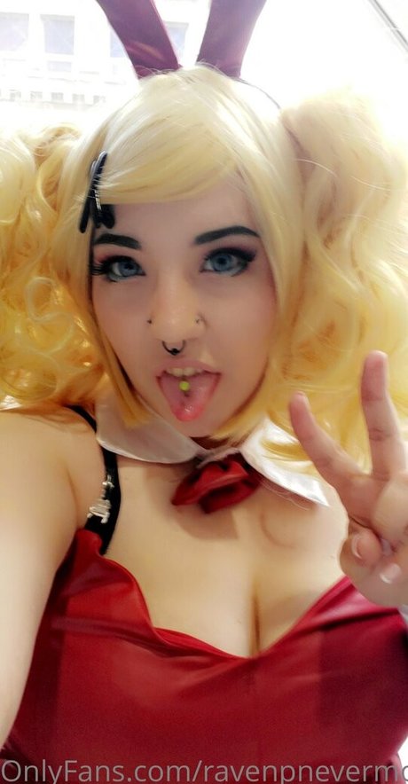 Naakte gelekte OnlyFans-foto van Ravenpnevermore