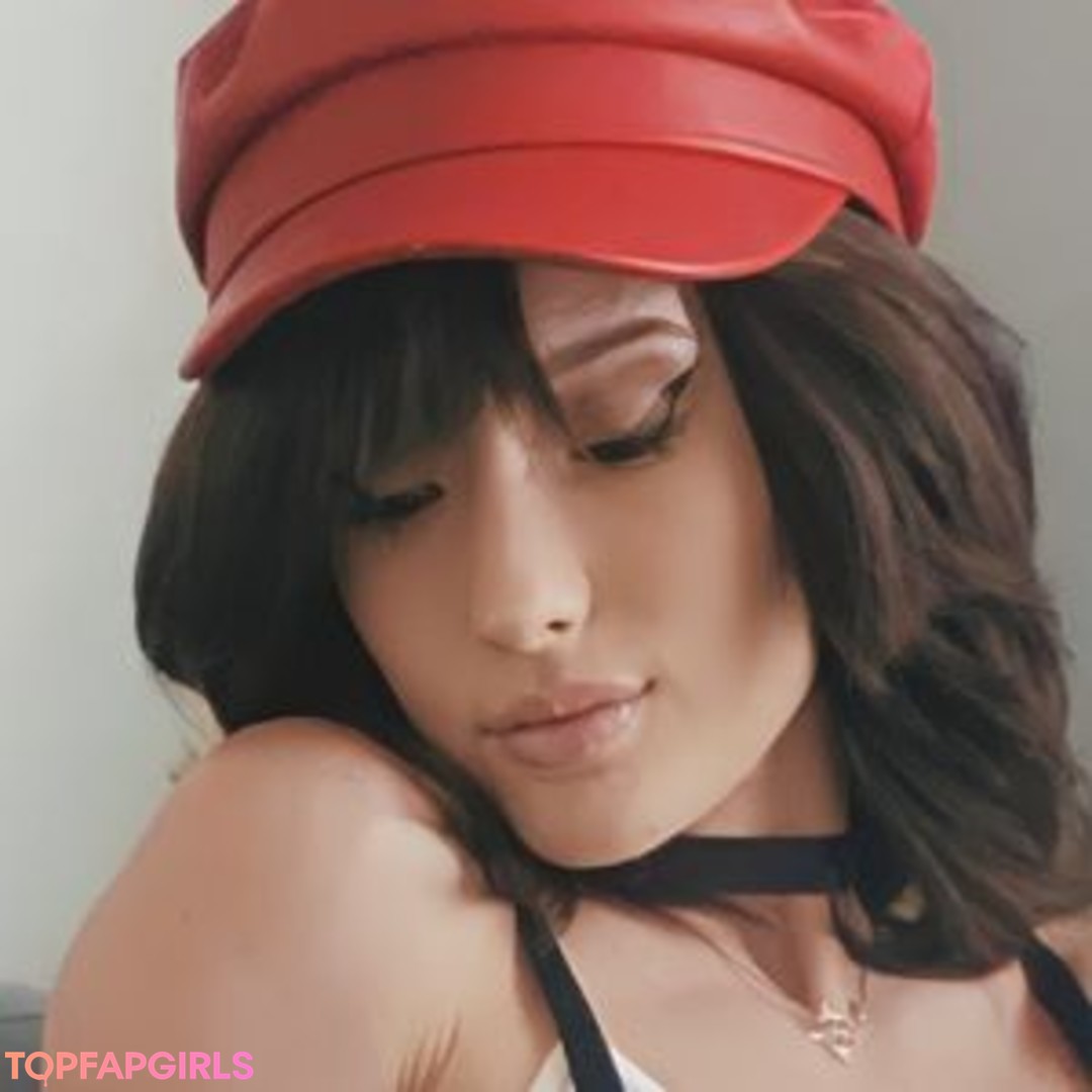 Naakte gelekte OnlyFans-foto van Kainosaurus #21 Naakte gelekte OnlyFans-foto van Kainosaurus #21
