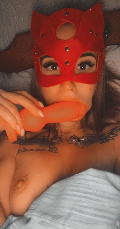 Naakte gelekte OnlyFans-foto van Ladysonya