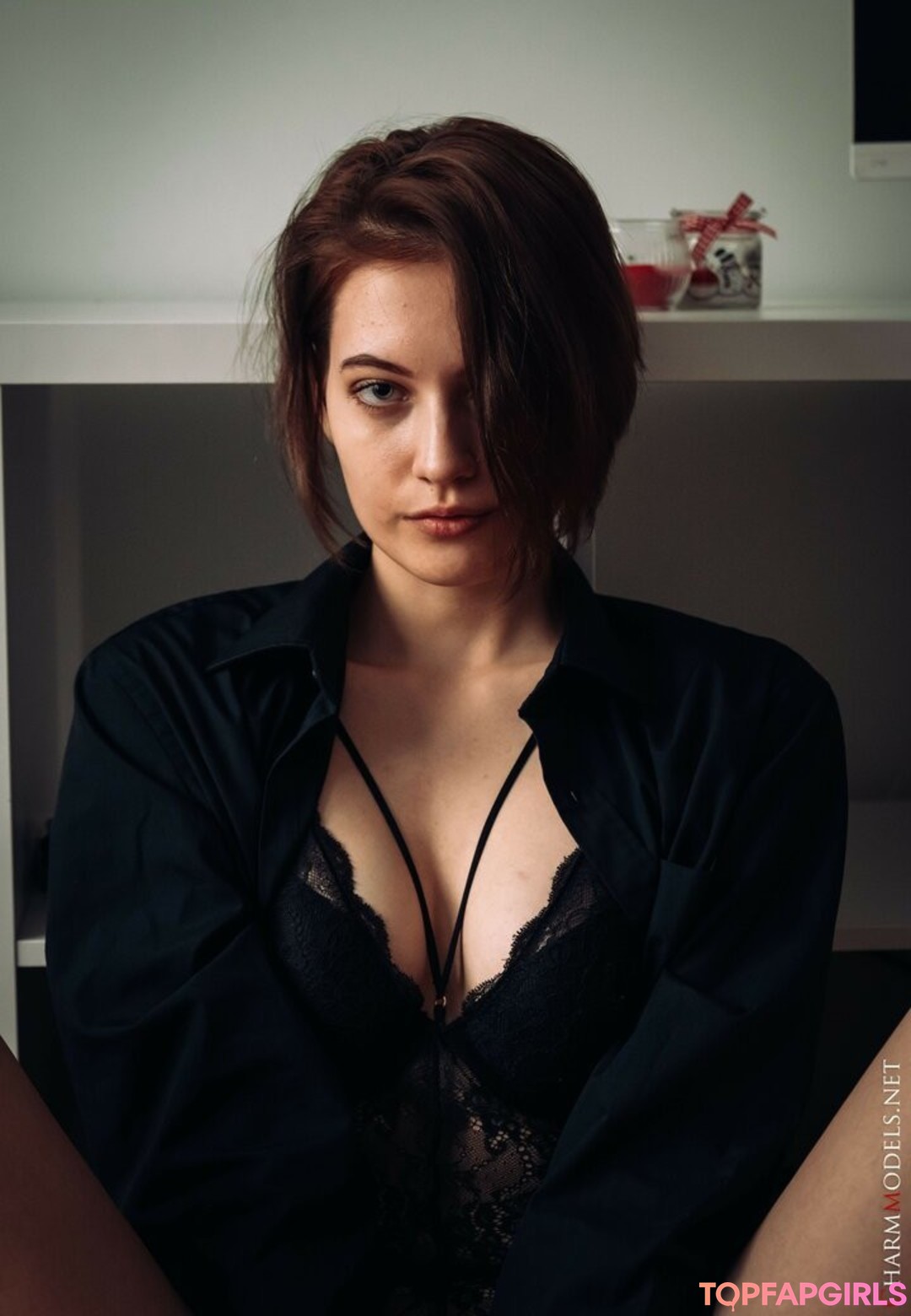 Naakte gelekte OnlyFans-foto van Charmmodels #1995