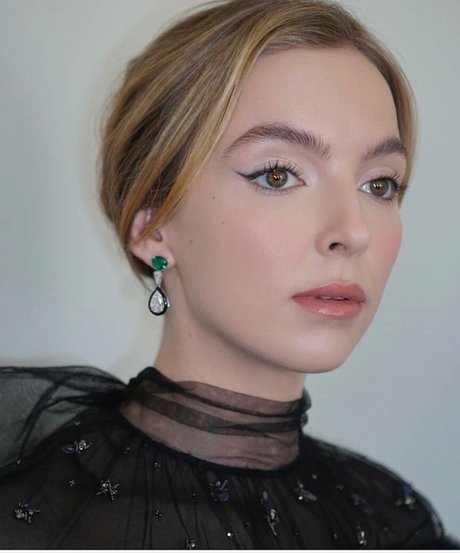 Naakte gelekte OnlyFans-foto van Jodie Comer